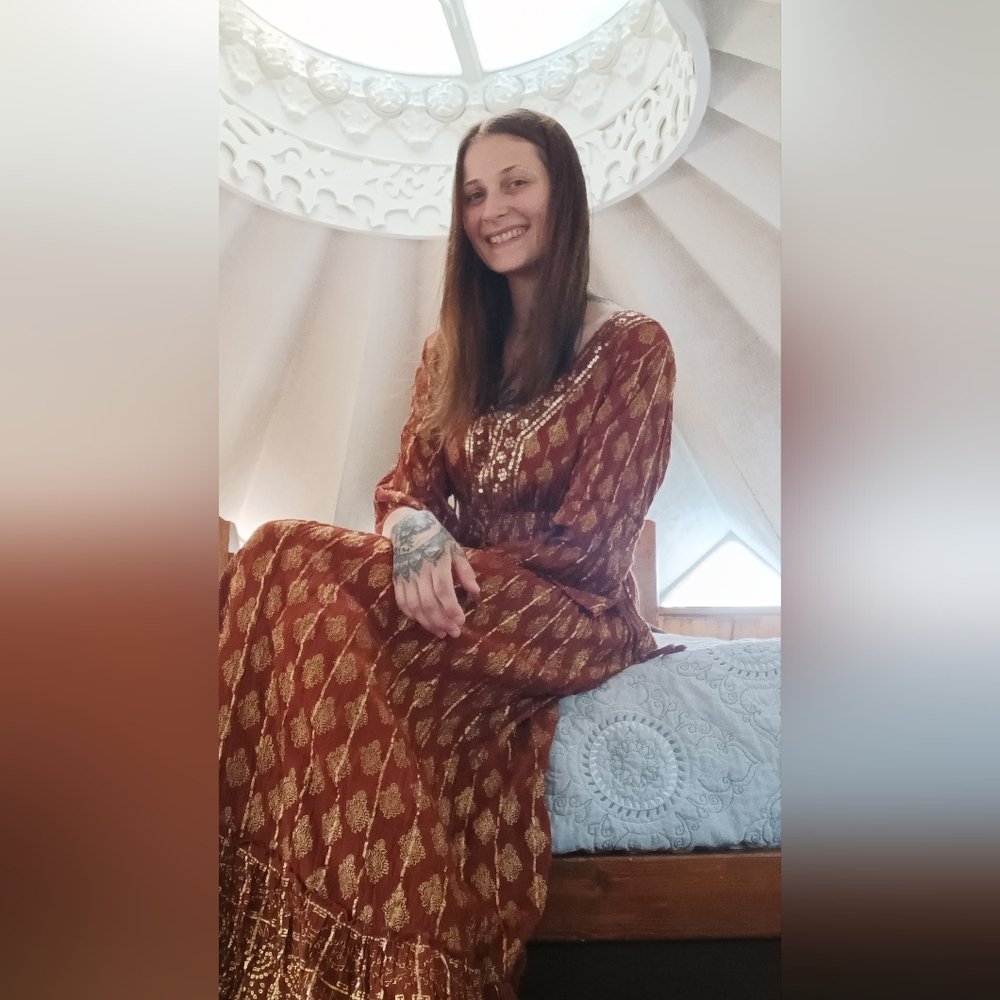 Meet your Posher, Hollie